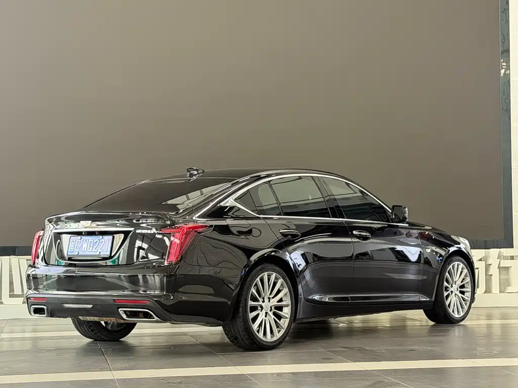 Cadillac CT5 2023 — фото 4