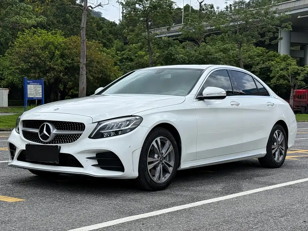 Mercedes-Benz C-Class 2019