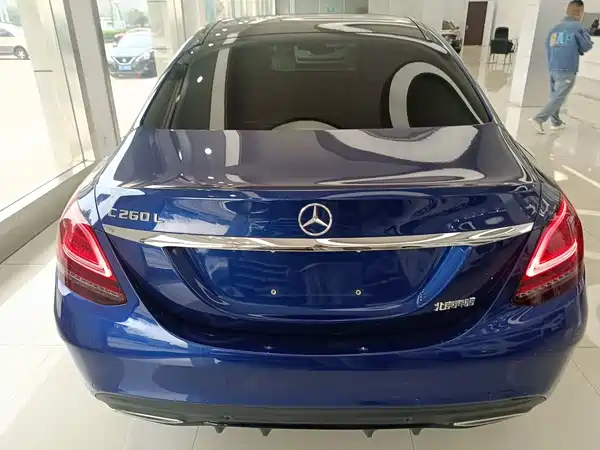 Mercedes-Benz C-Class 2021