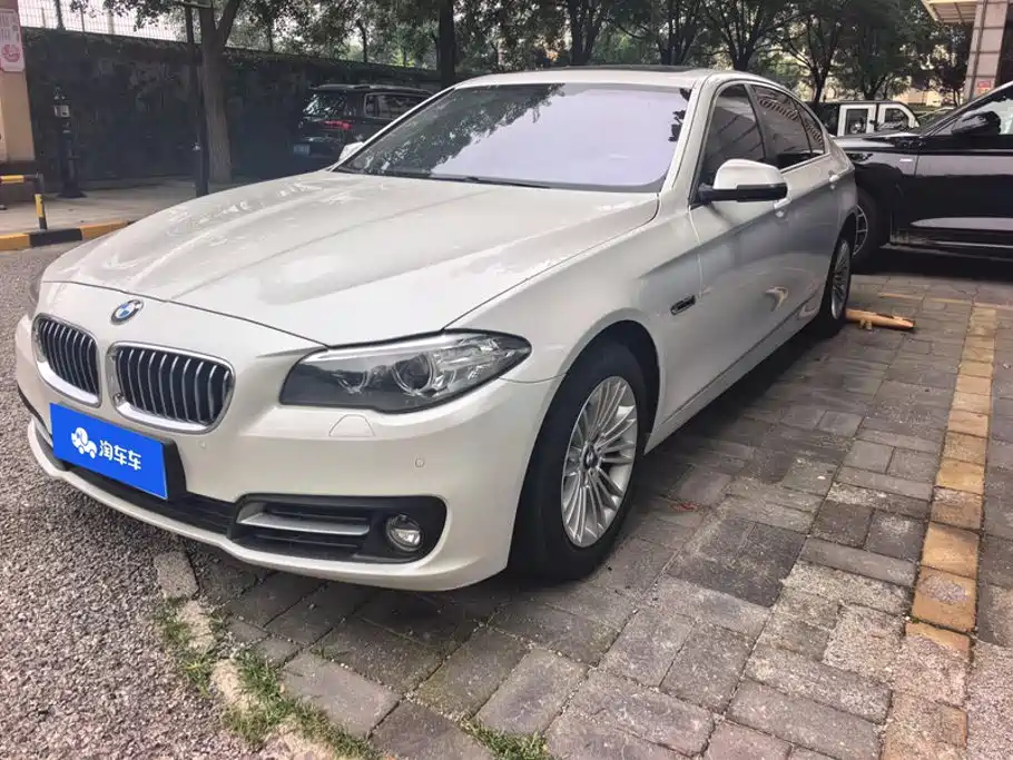 BMW 5 Series 2015
