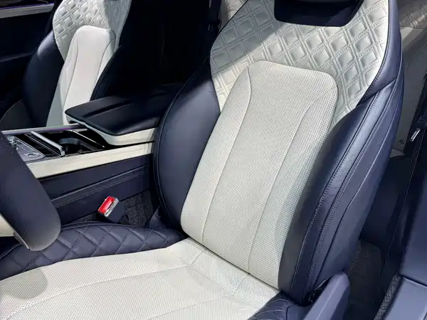 Bentley Continental 2022