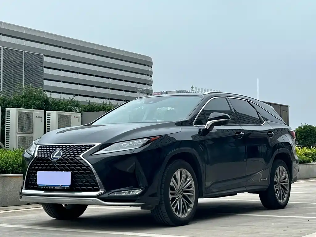 Lexus RX 2019 — фото 1