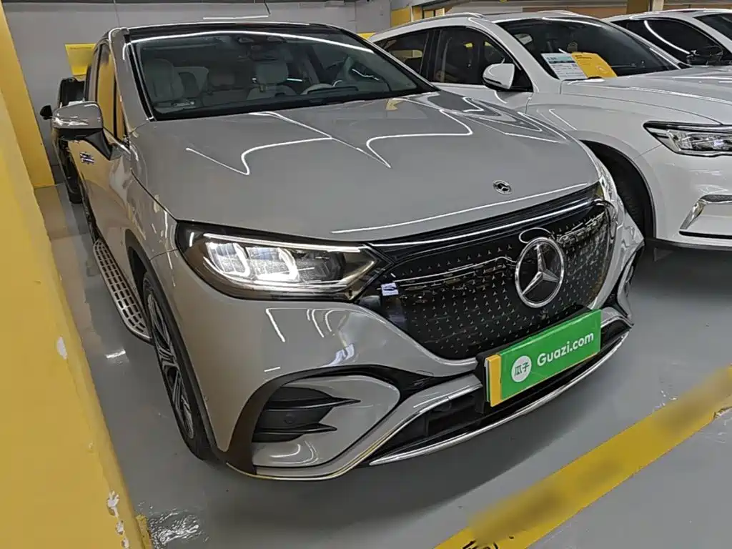 Mercedes-Benz EQE SUV 2023