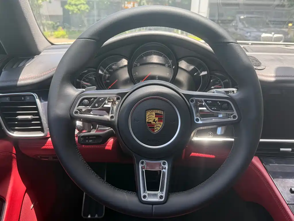 Porsche Panamera 2015 — фото 11