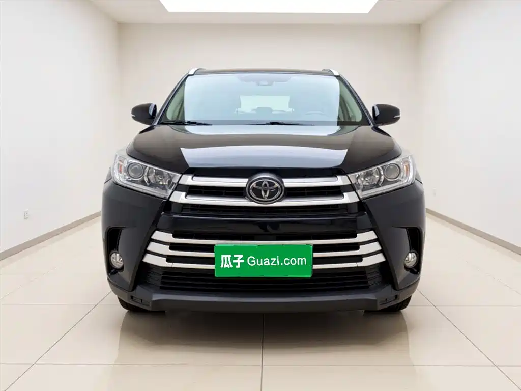 Toyota Highlander 2020 — фото 2