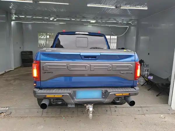 Ford F-150 Raptor 2018