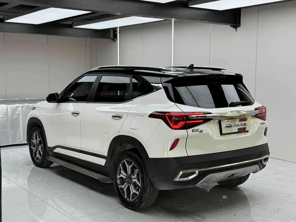 Kia KX3 2021 — фото 5