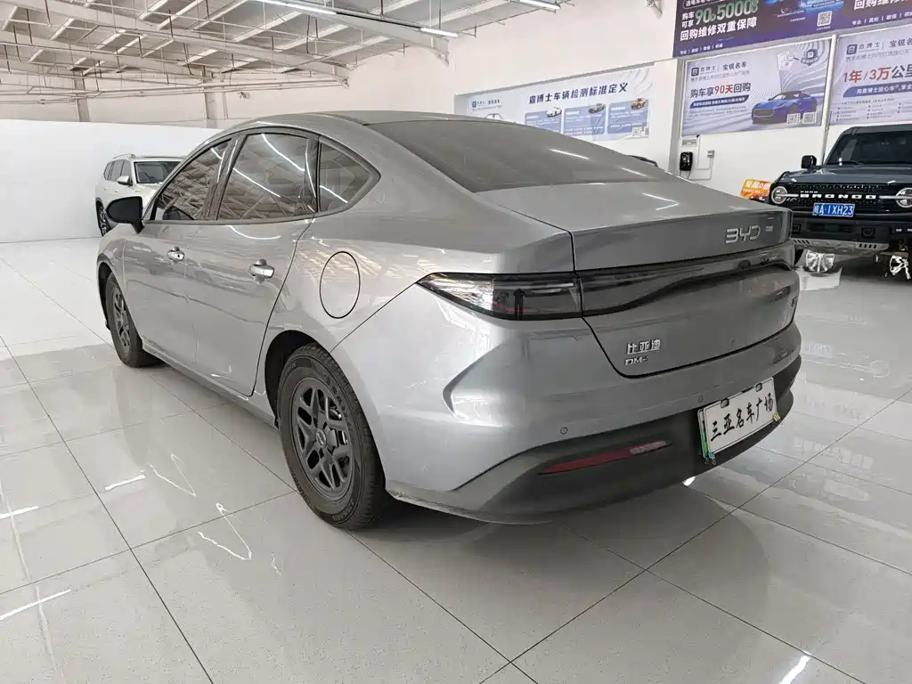 BYD Seal 05 DM-i 2025 — фото 4