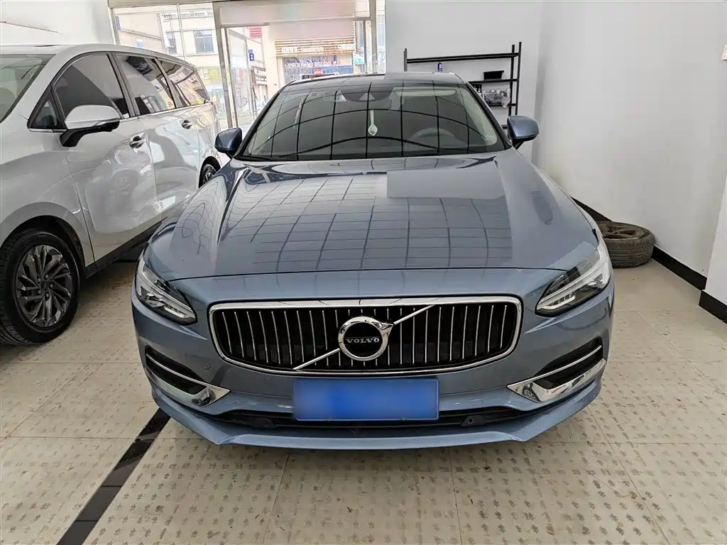 Volvo S90 2020 — фото 19