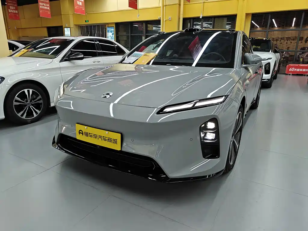 NIO ET5 2025