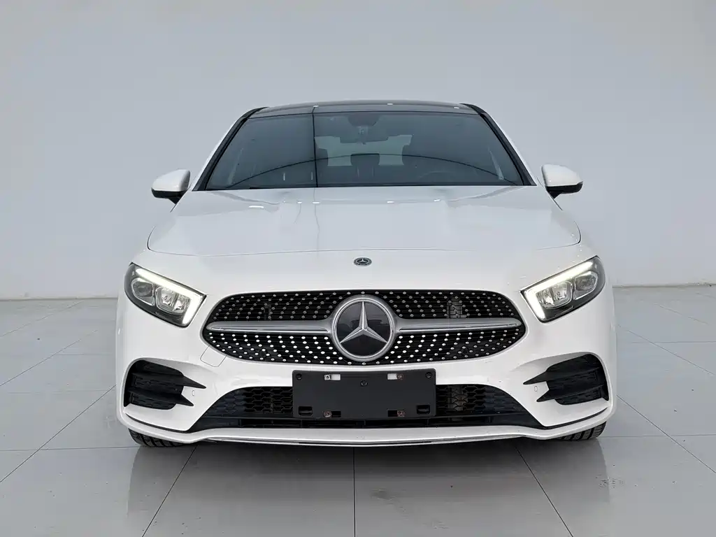 Mercedes-Benz A-Class 2021 — фото 2