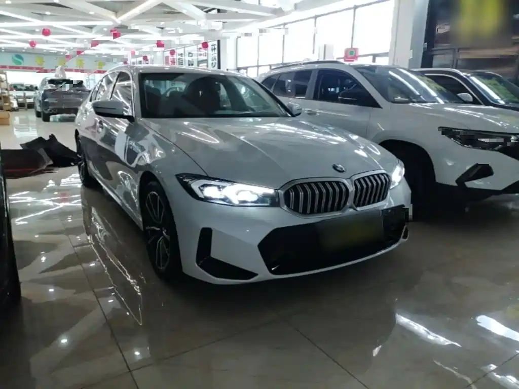 BMW 3 Series 2022