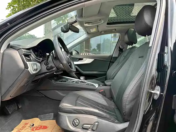 Audi A4L 2020