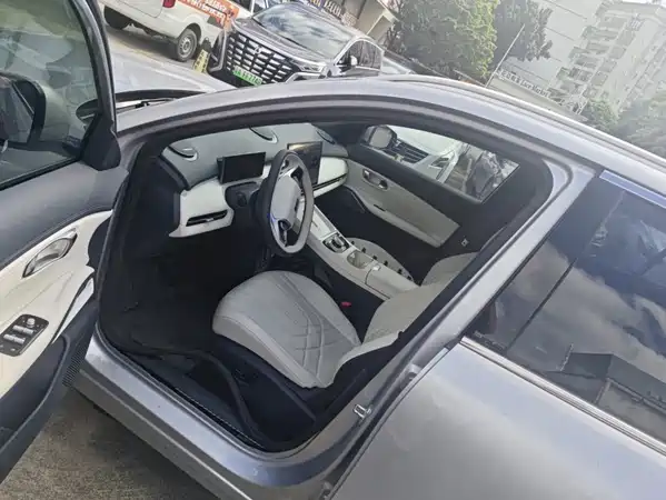 Geely Galaxy Starship 7 2025