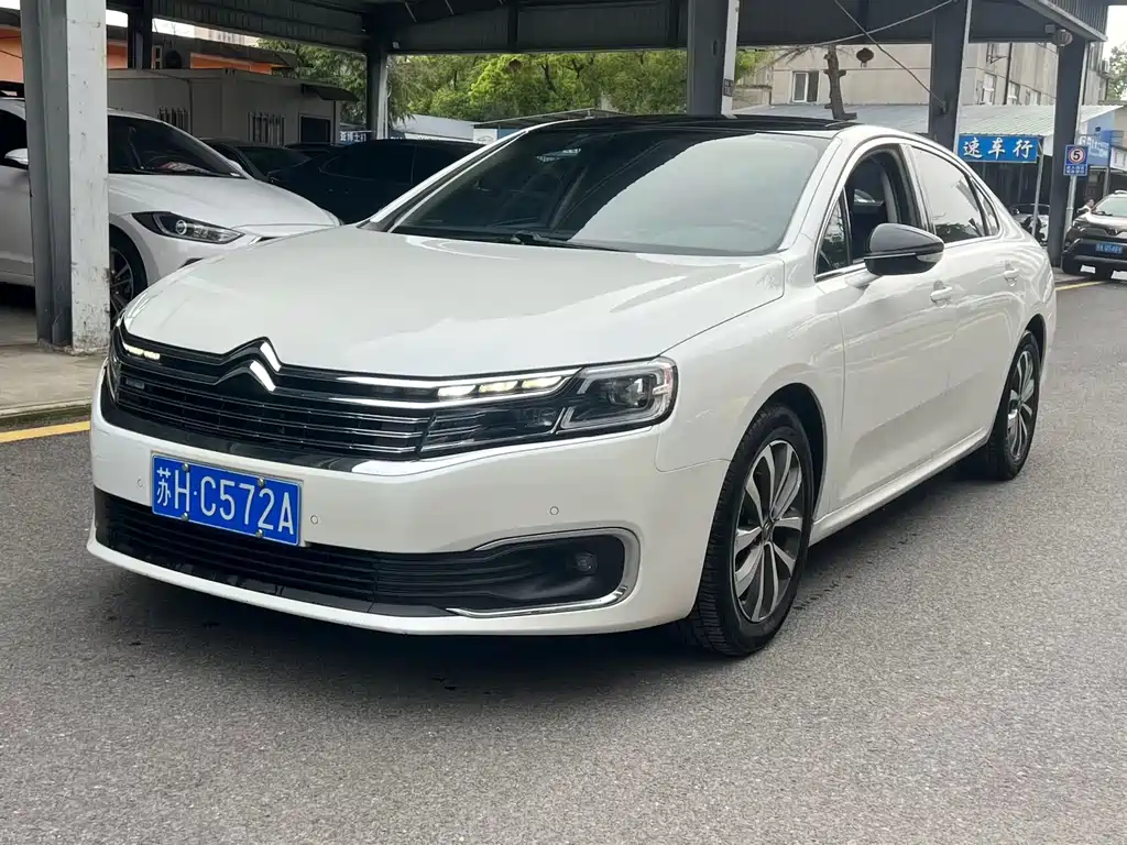 Citroen C6 2019 — фото 1