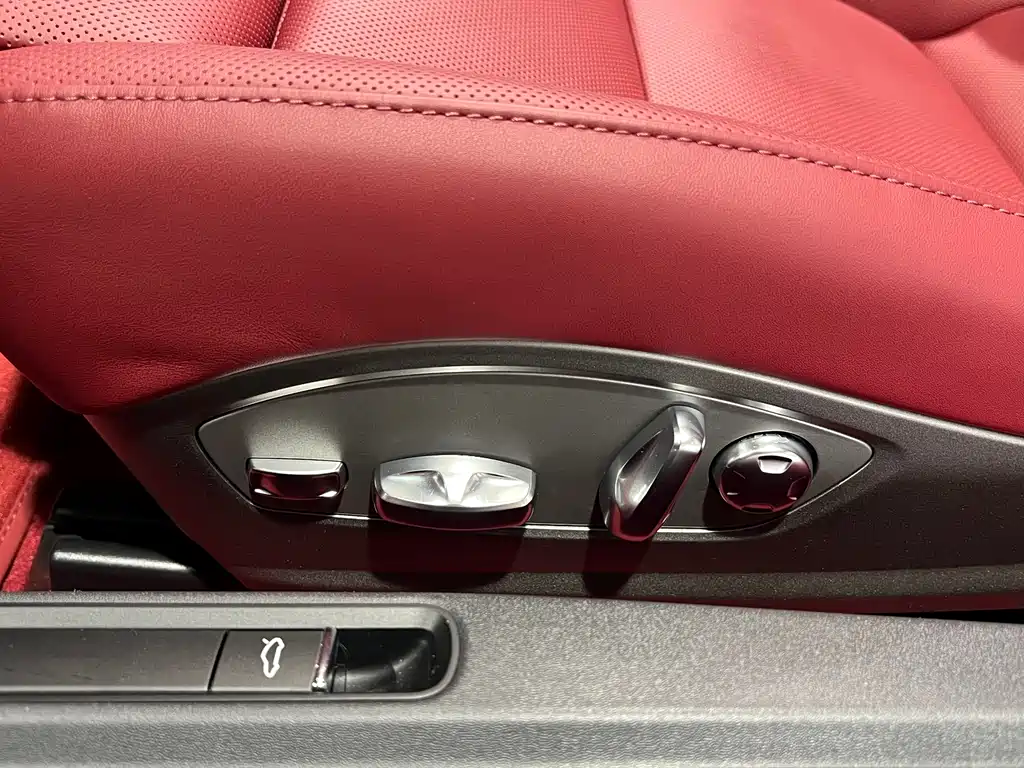 Porsche 718 2025 — фото 22