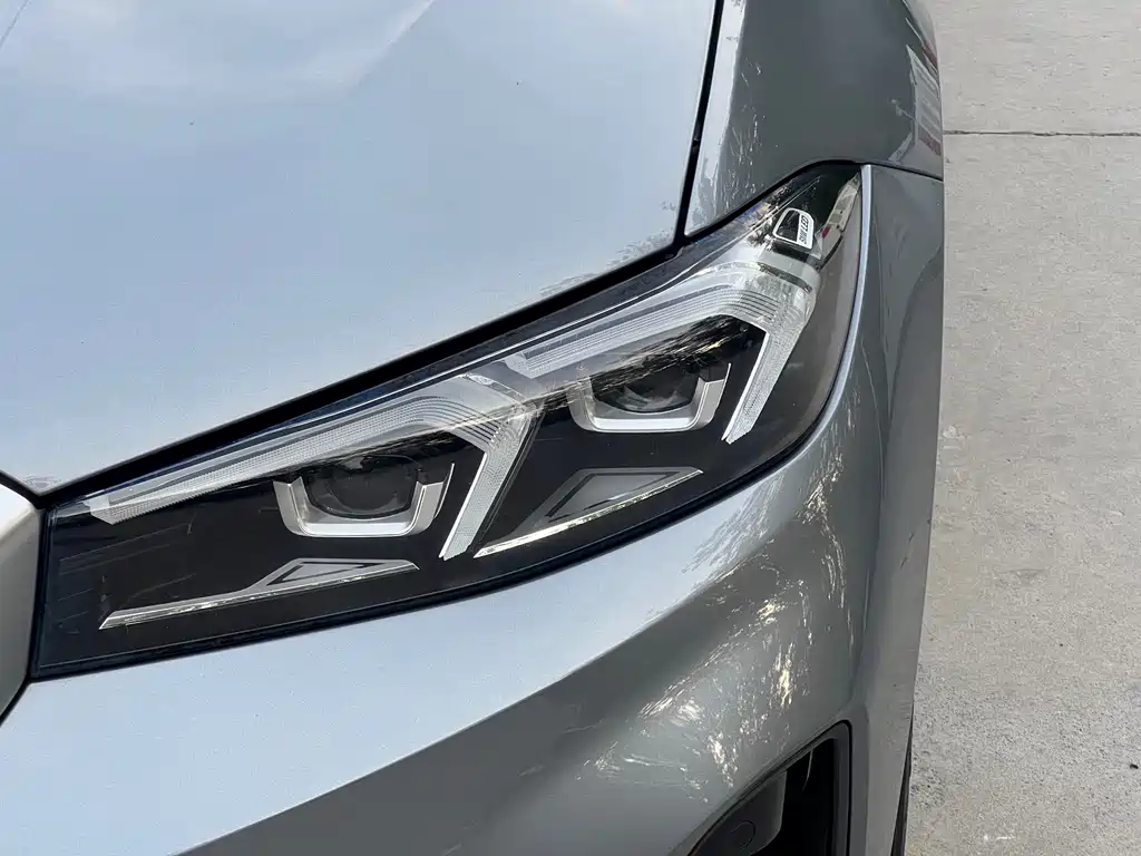 BMW i3 2022 — фото 9