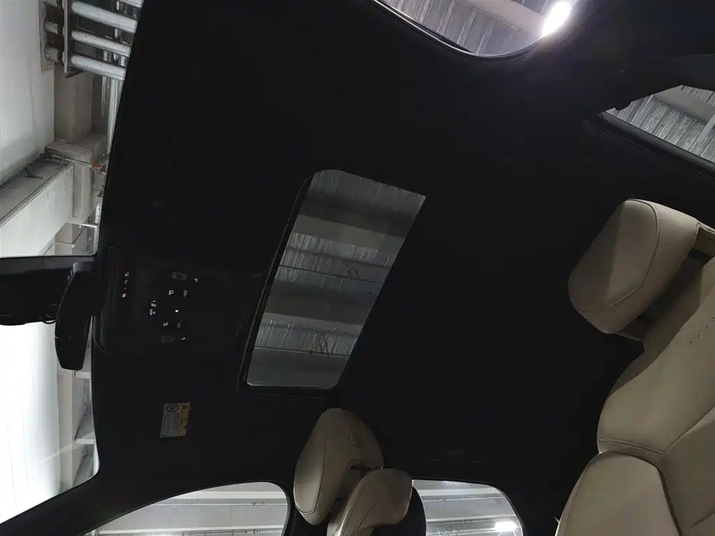Cadillac CT6 2019 — фото 14