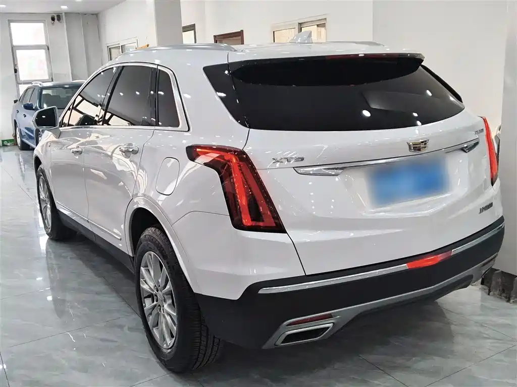 Cadillac XT5 2024 — фото 23