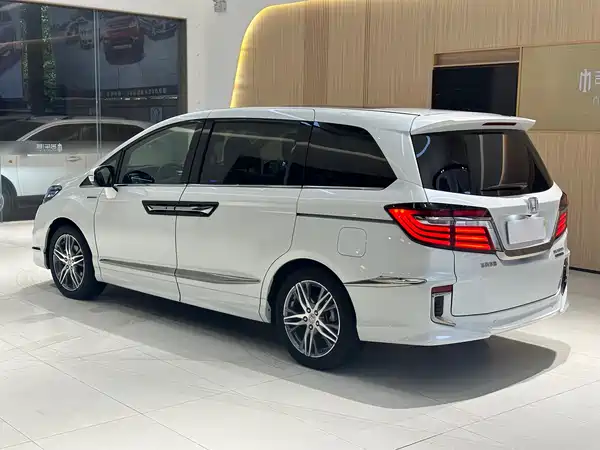 Honda Elysion 2019