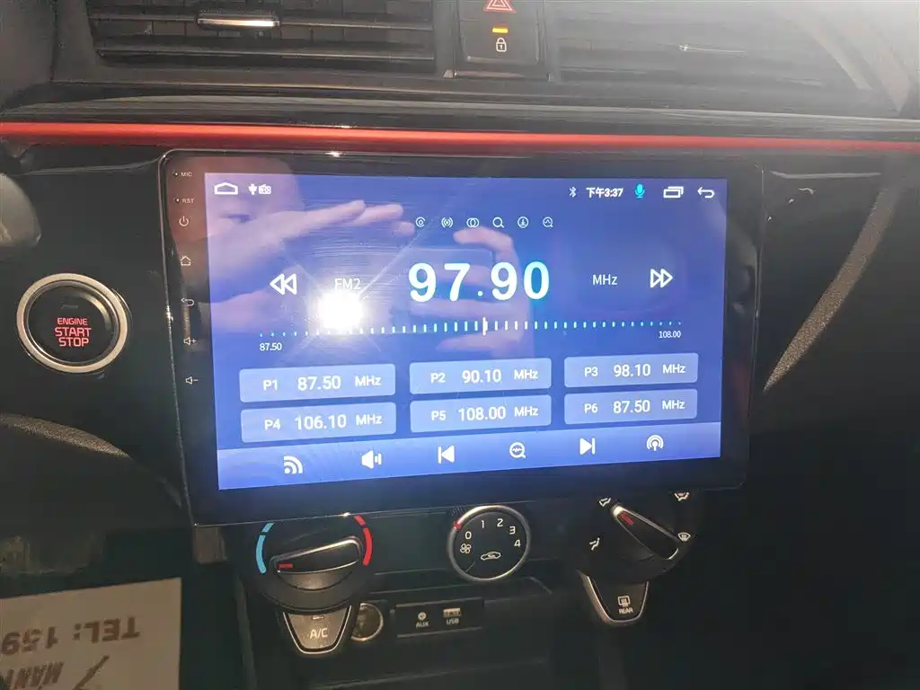 Kia KX Cross 2018 — фото 9