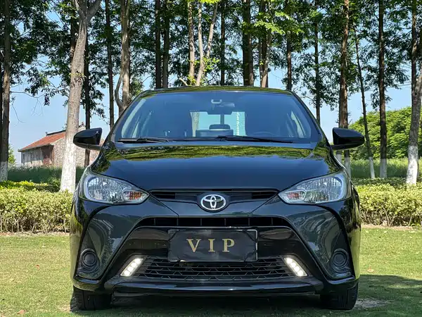 Toyota Yaris L 2017
