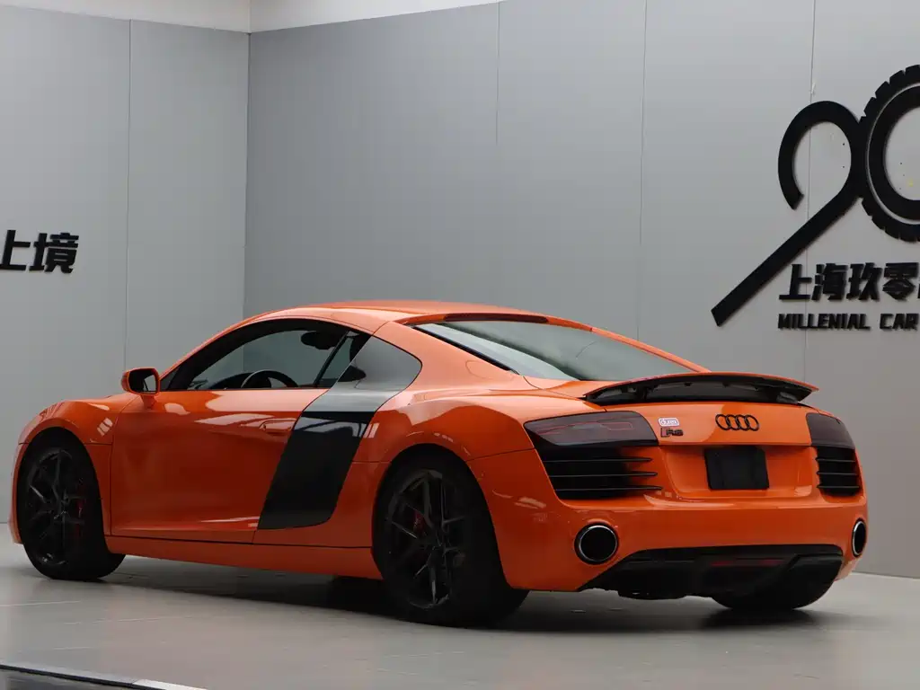 Audi R8 2015 — фото 4