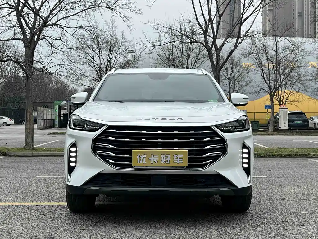 Jetour X70 PLUS 2024 — фото 2