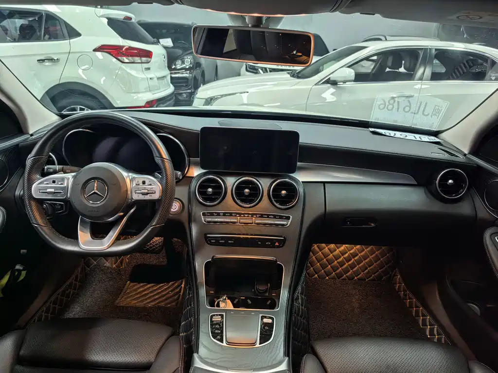 Mercedes-Benz C-Class 2020 — фото 9
