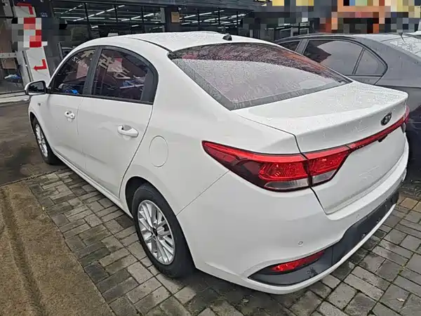 Kia K2 2017
