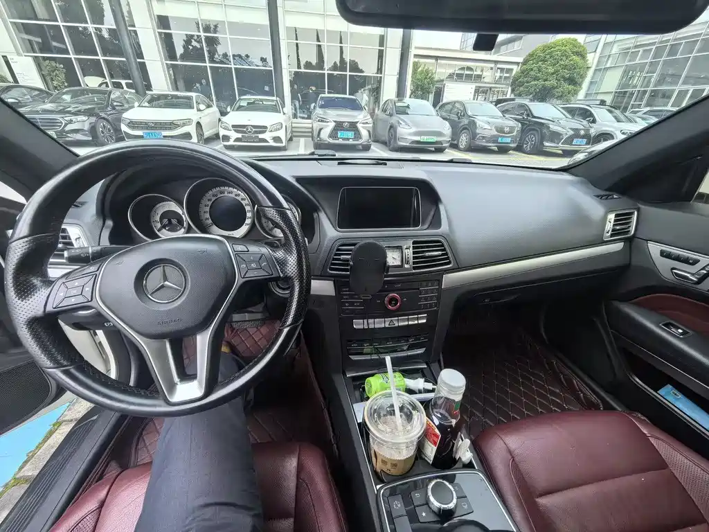 Mercedes-Benz E-Class 2016 — фото 9