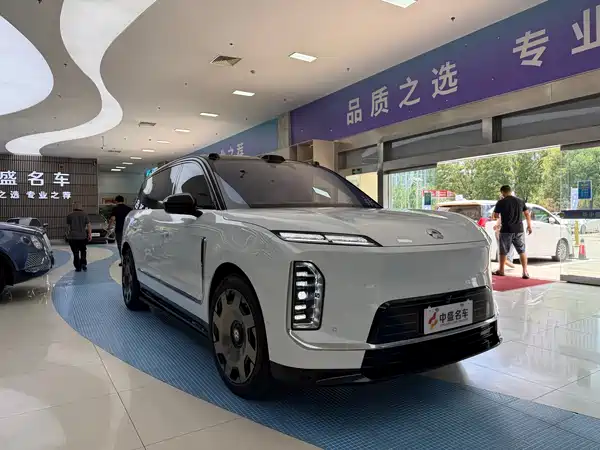 NIO ES9 2026
