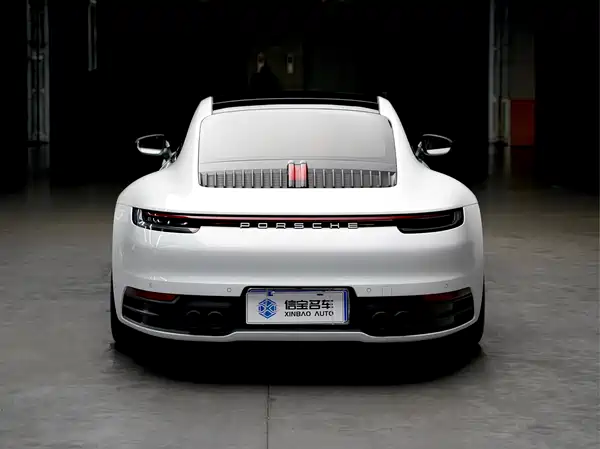 Porsche 911 2020
