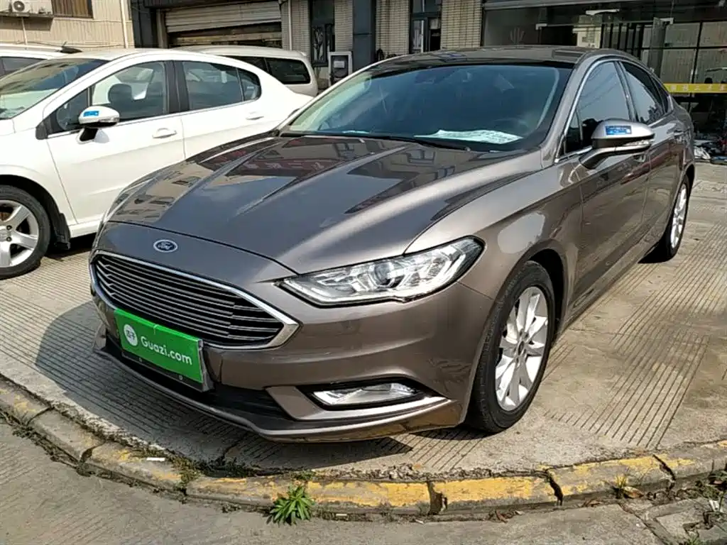 Ford Mondeo 2017 — фото 1