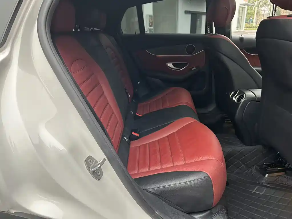 Mercedes-Benz GLC Coupe 2018 — фото 10