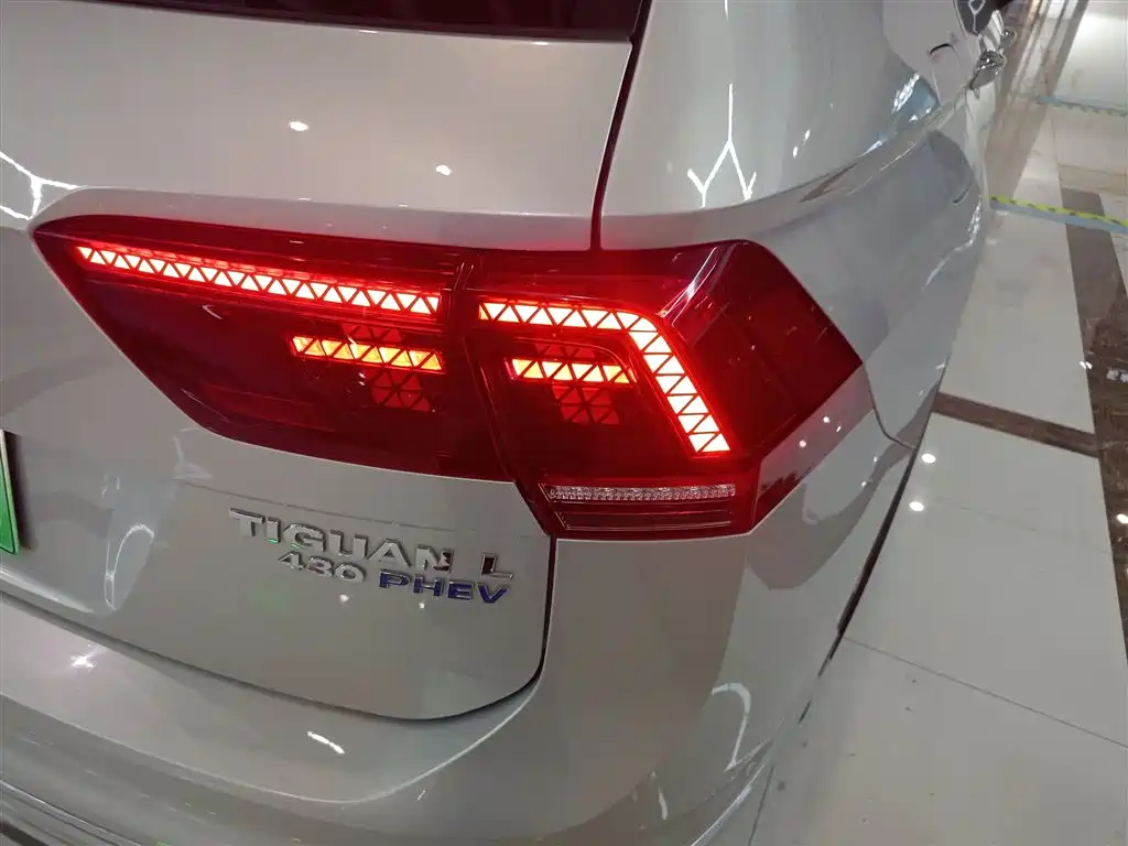 Volkswagen Tiguan L New Energy 2020 — фото 8