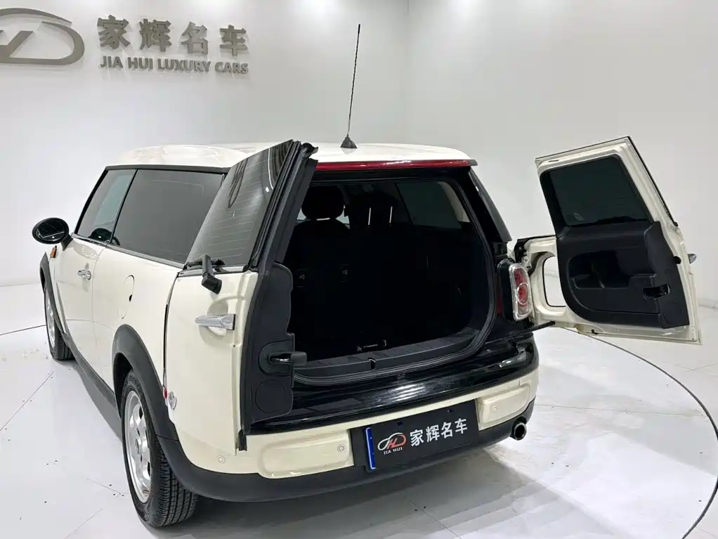 MINI Clubman 2014 — фото 9