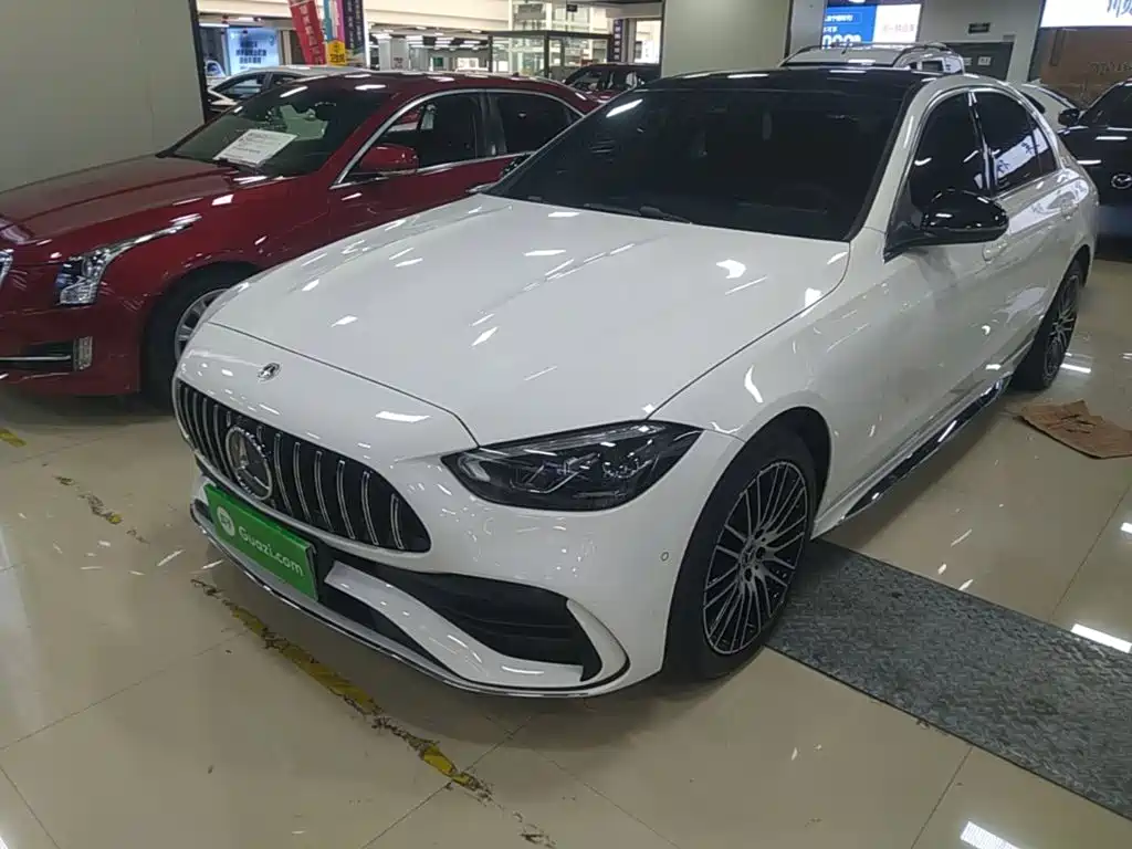 Mercedes-Benz C-Class 2025
