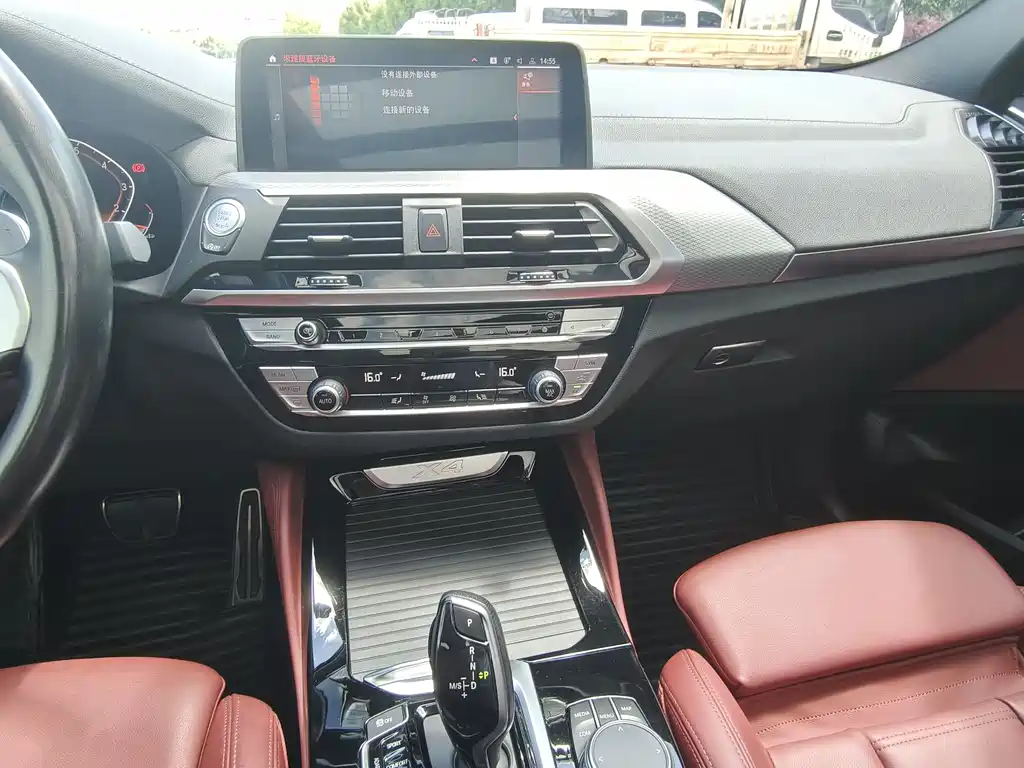 BMW X4 2021 — фото 13