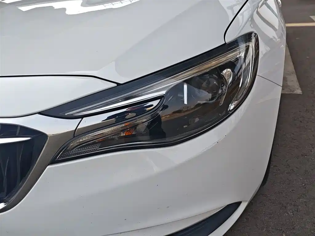 Buick Excelle 2018 — фото 24