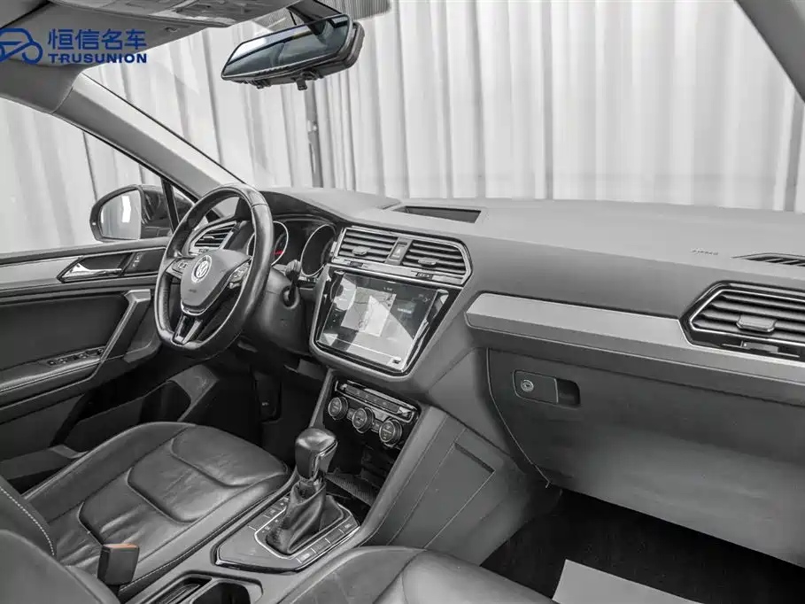 Volkswagen Tiguan L 2019 — фото 14
