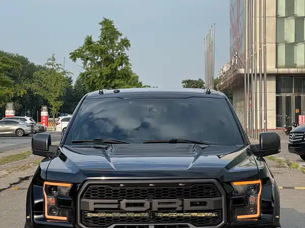 Ford F-150 Raptor 2017