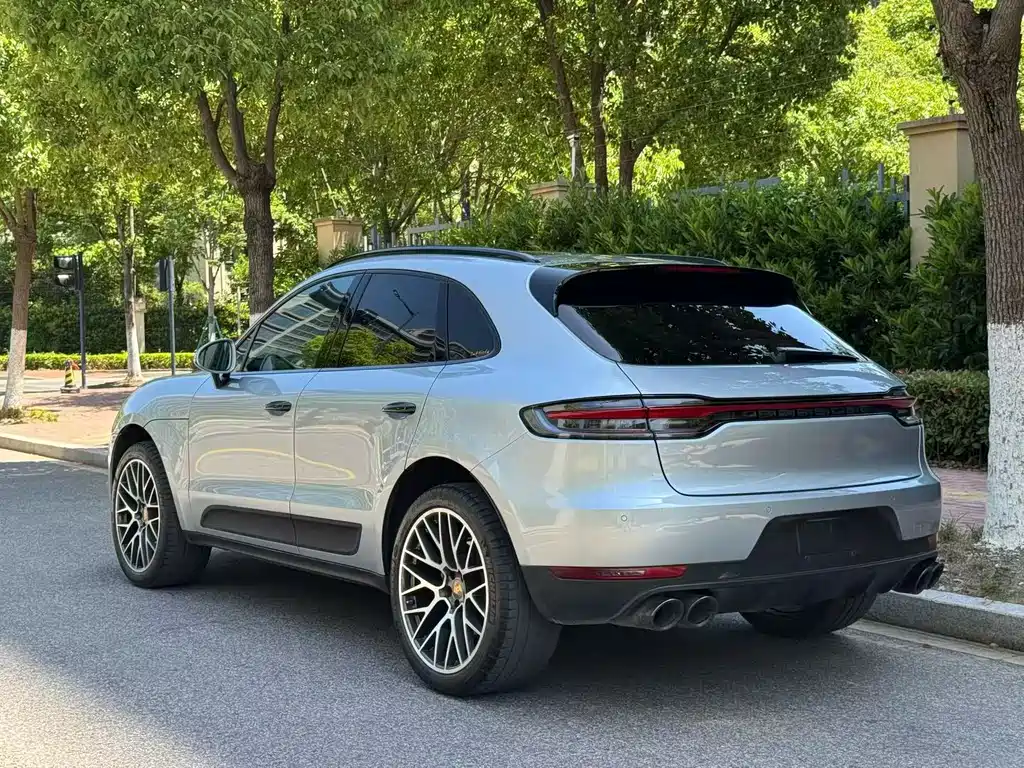 Porsche Macan 2020 — фото 12
