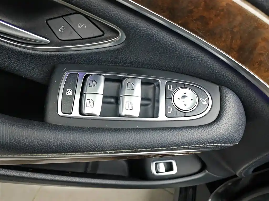 Mercedes-Benz S-Class 2015 — фото 9
