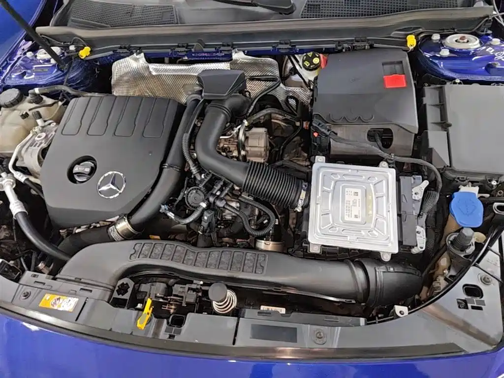 Mercedes-Benz A-Class 2020 — фото 20