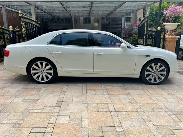 Bentley Flying Spur 2018