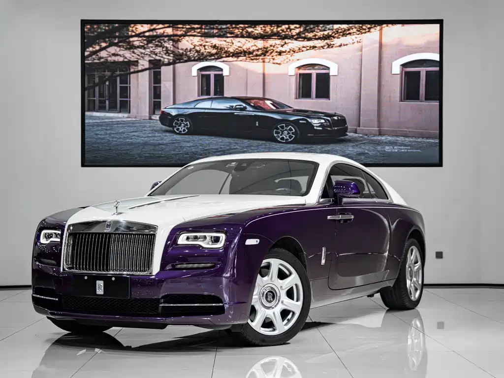 Rolls-Royce Phantom 2021 — фото 1