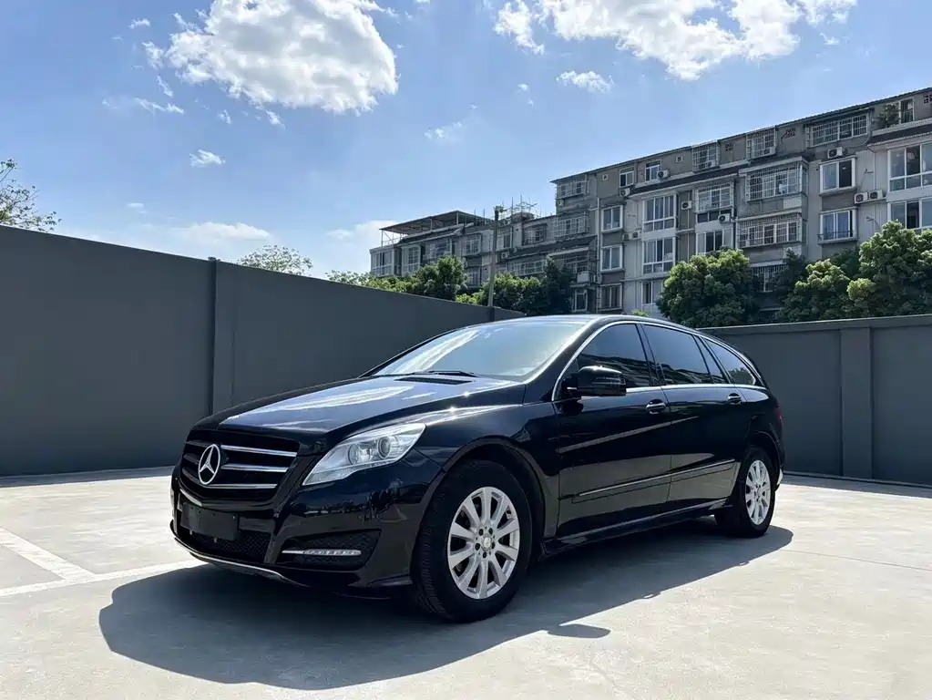 Mercedes-Benz R-Class 2015