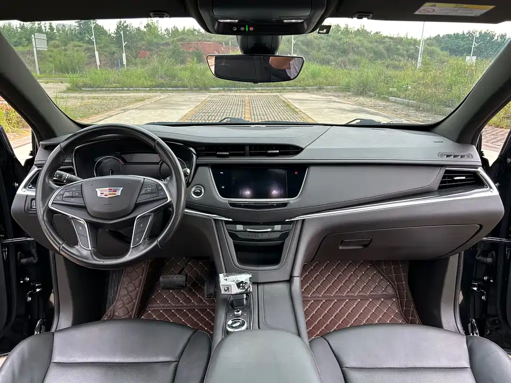 Cadillac XT5 2020 — фото 13