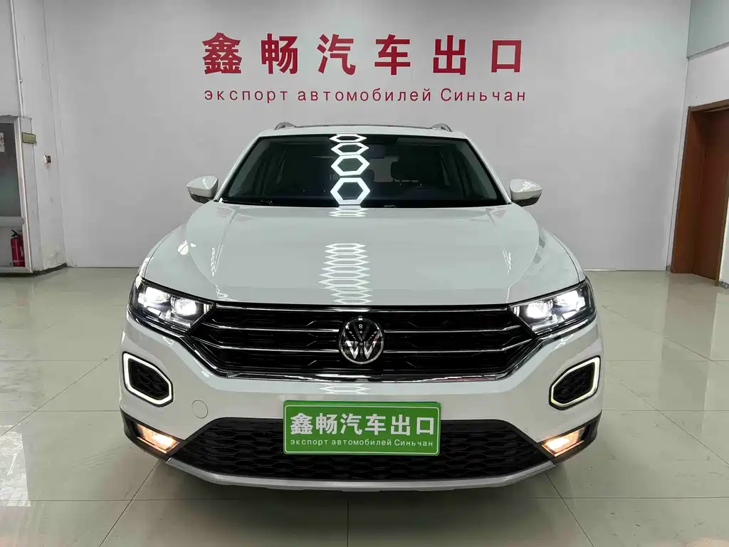 Volkswagen T-Roc 2022 — фото 2